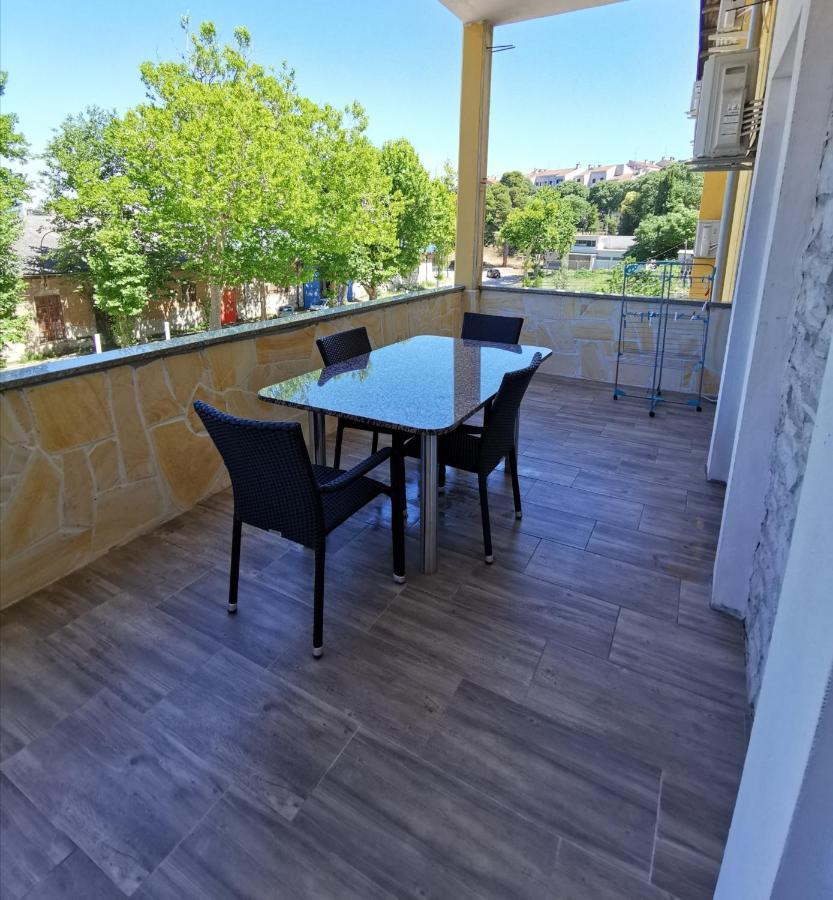 Apartment Damir Пула Екстер'єр фото