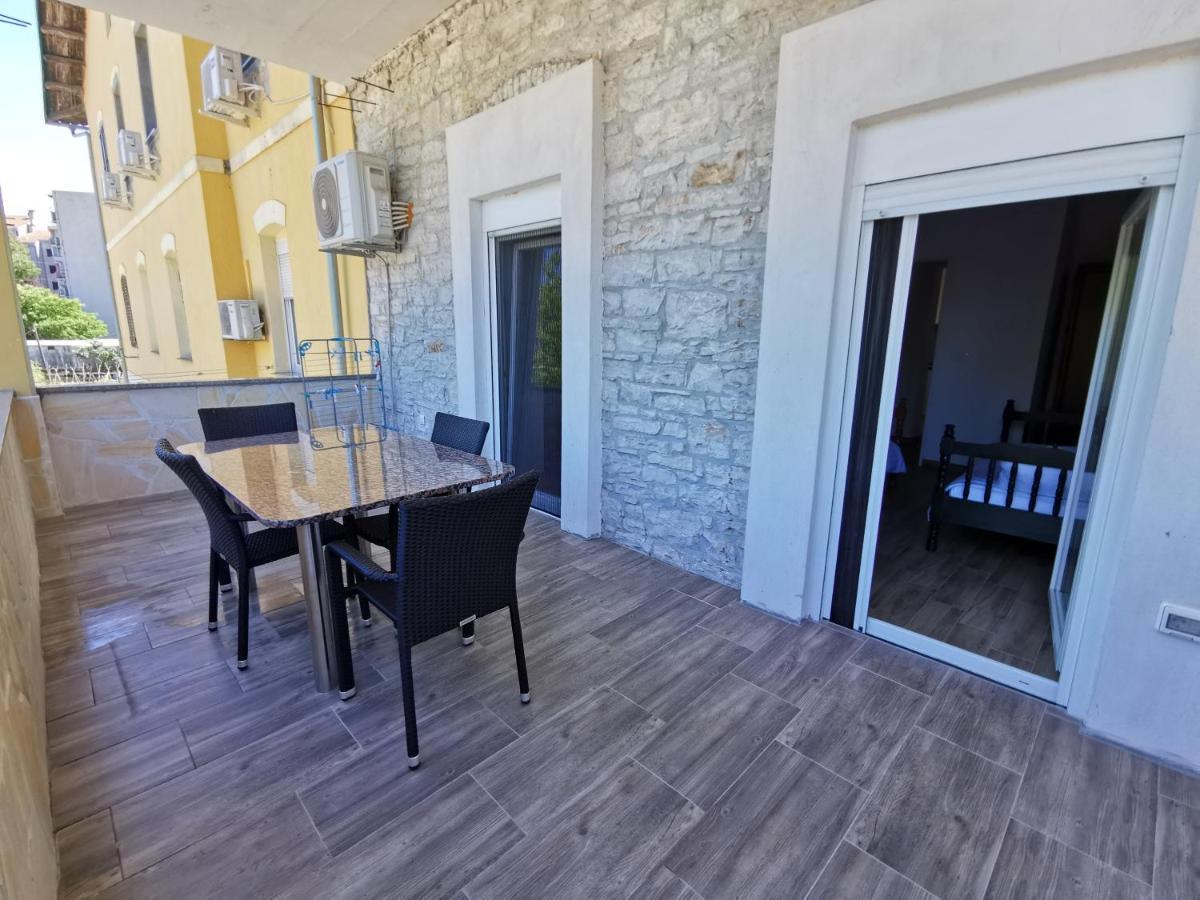 Apartment Damir Пула Екстер'єр фото